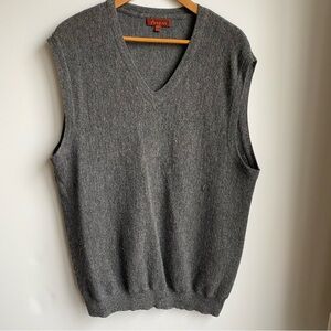 Andean 100% Alpaca Wool V-Neck Sweater Vest Made in Peru XL * Hole *